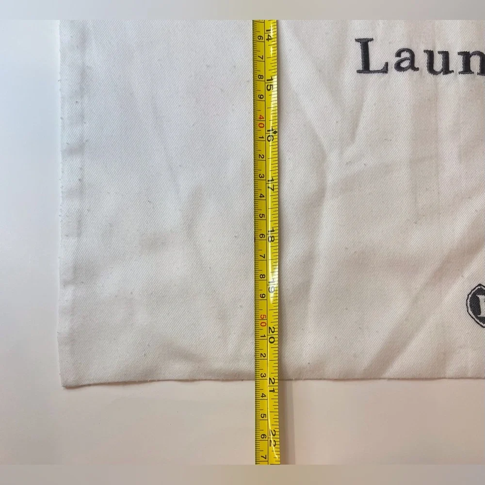 Laundry White Dust Bag‎
